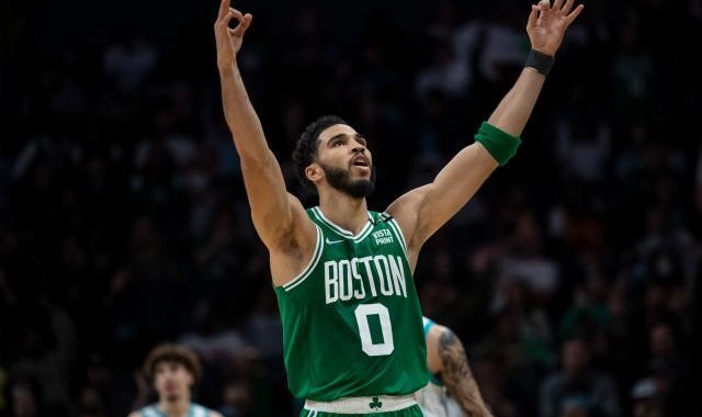 如何走出总决赛失利阴影？塔图姆选择刻苦的训练